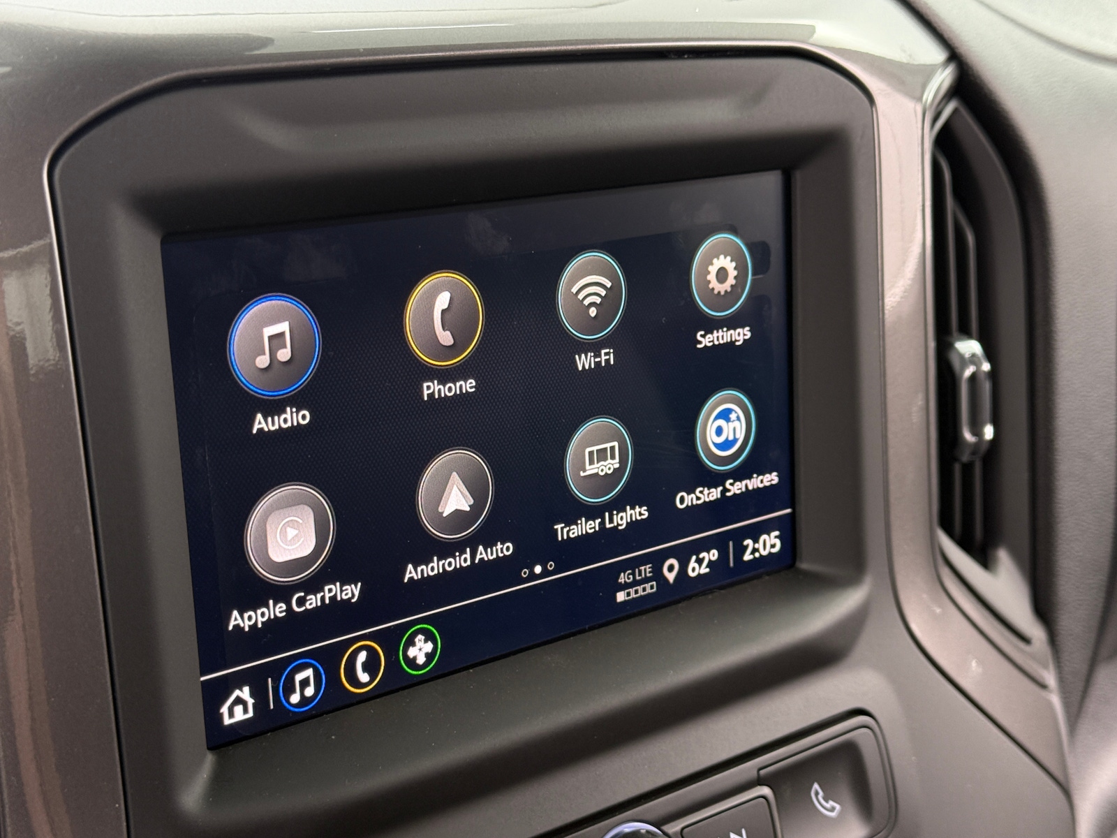 Thumbnail: 2025 Chevrolet Silverado 2500 - 4