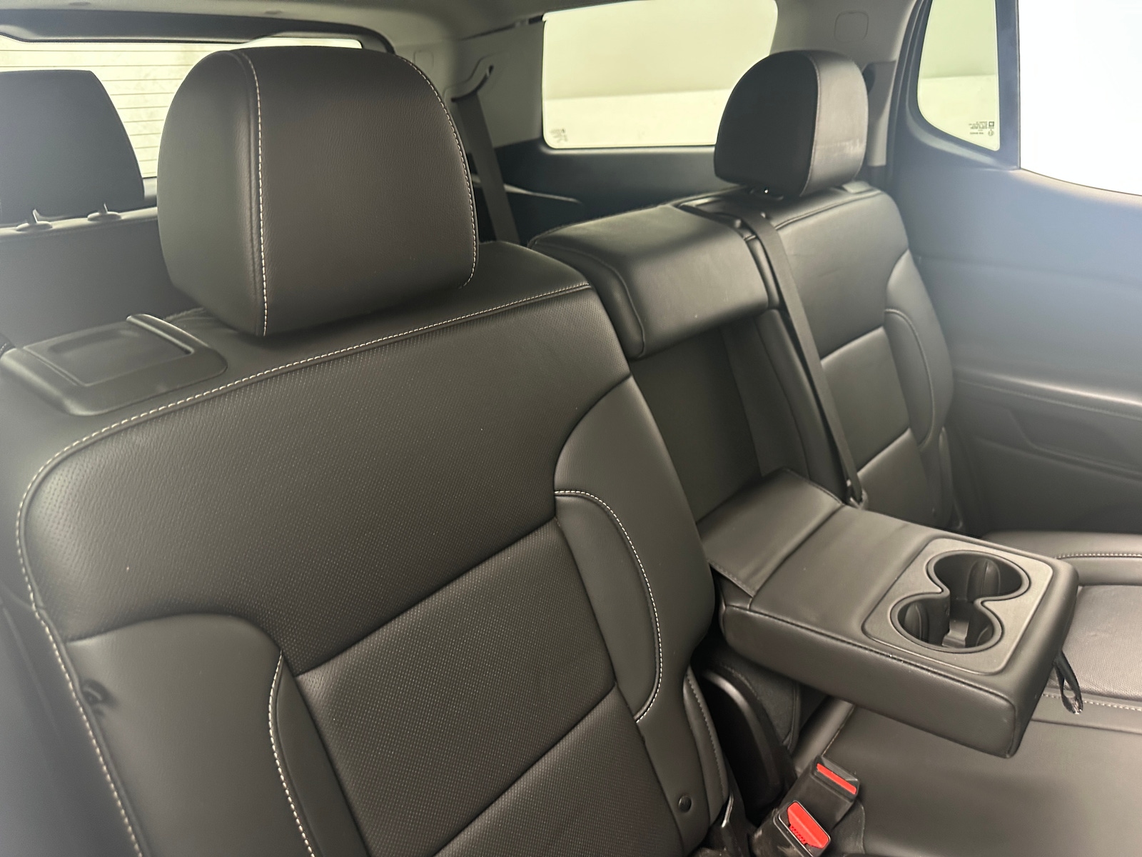 Thumbnail: 2023 GMC Acadia - 5