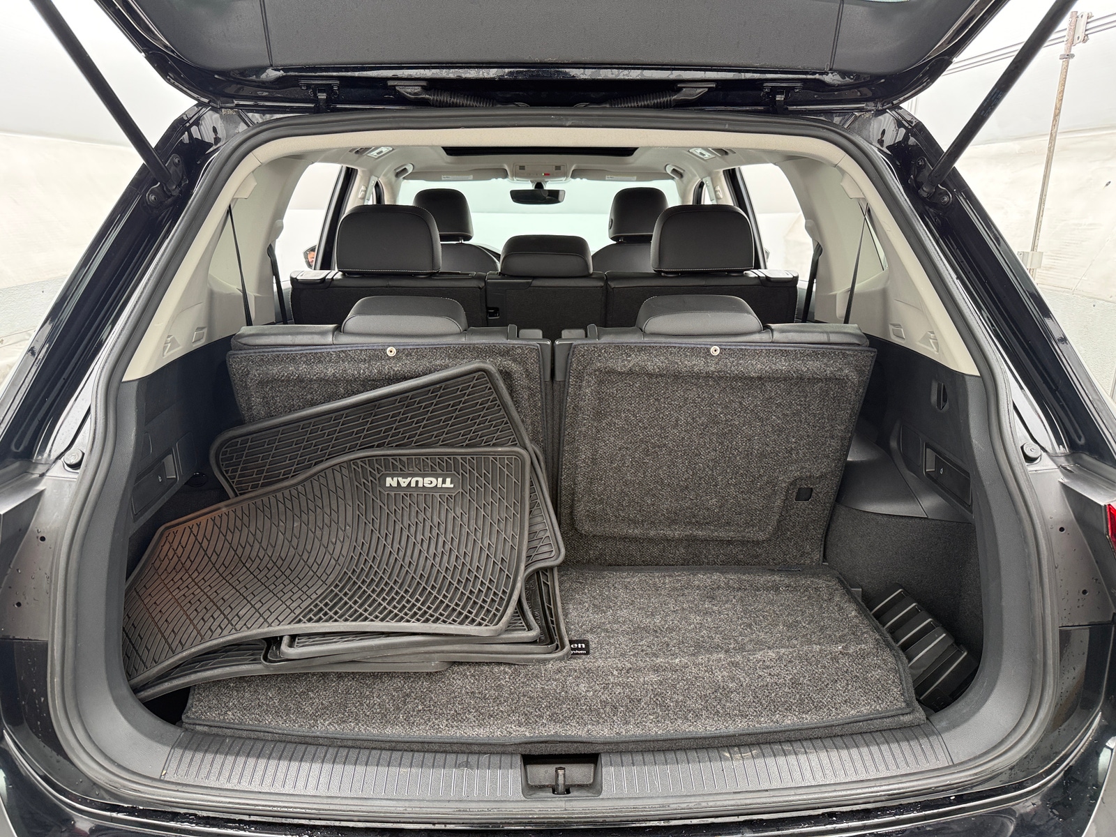 Thumbnail: 2021 Volkswagen Tiguan - 6