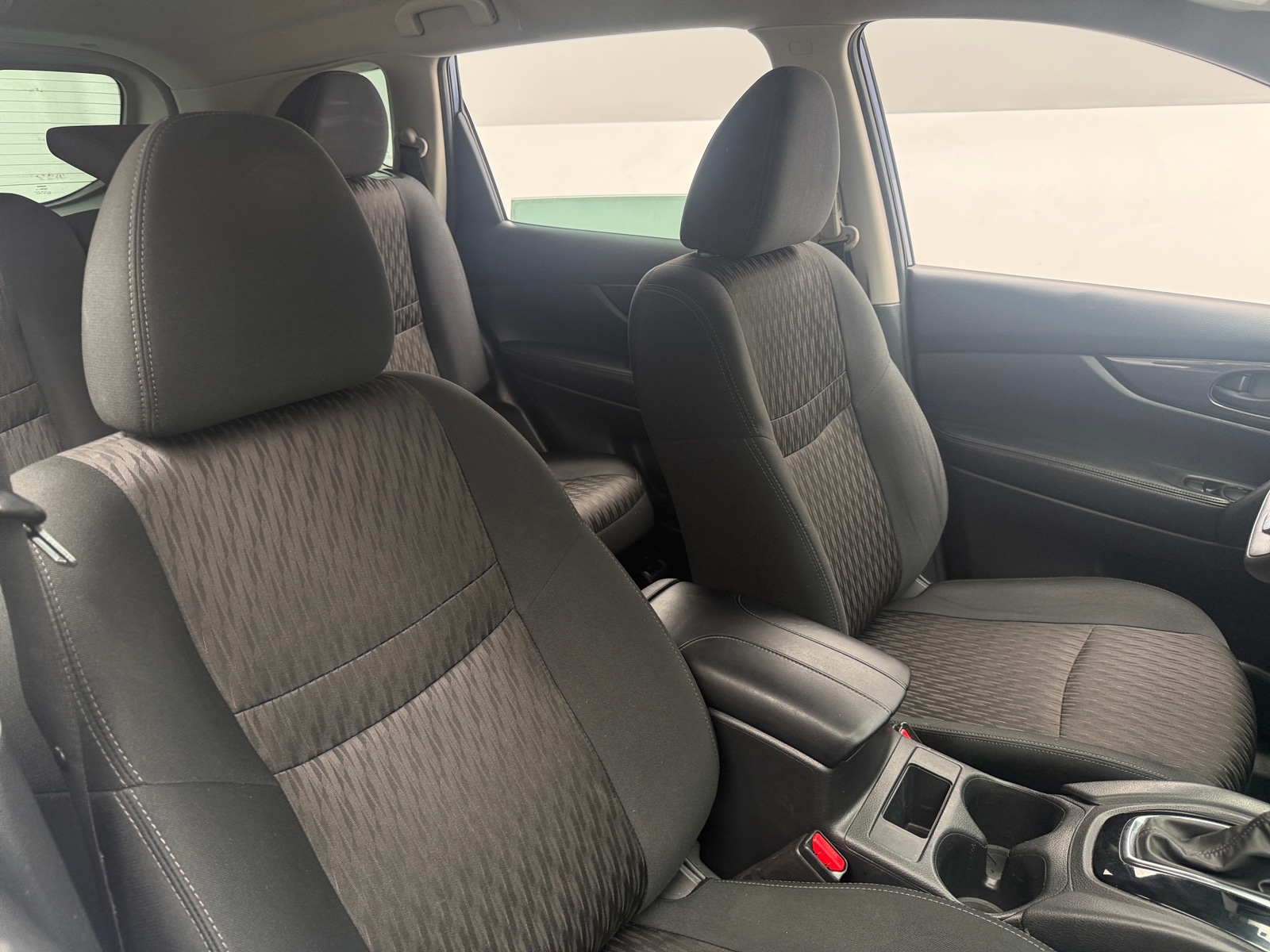 Thumbnail: 2020 Nissan Rogue - 2