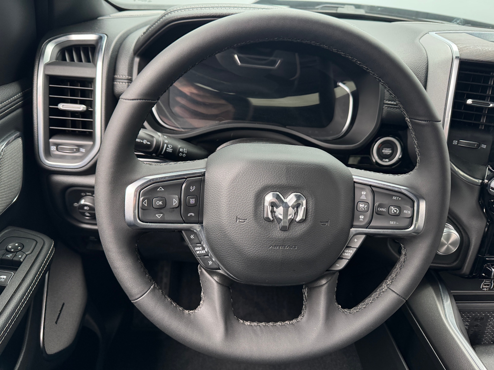 Thumbnail: 2025 RAM 1500 - 4