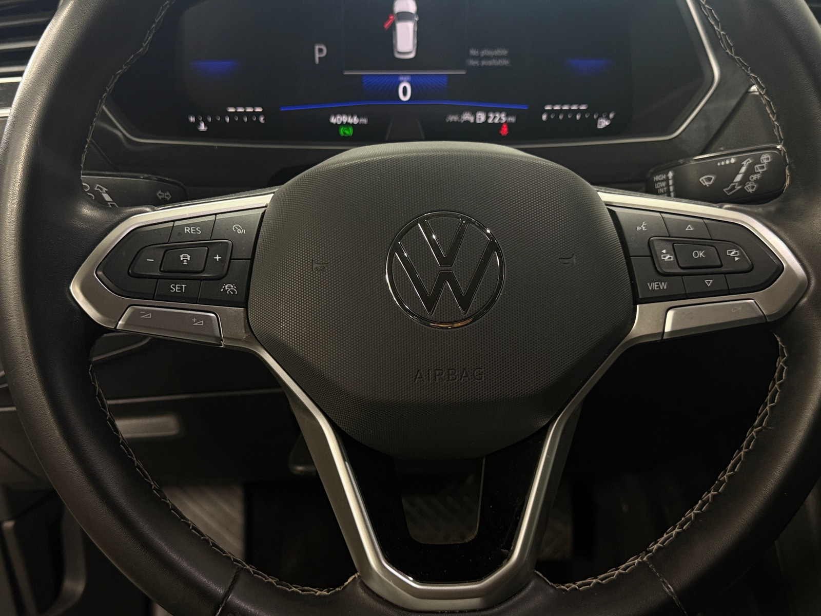 Thumbnail: 2024 Volkswagen Tiguan - 4