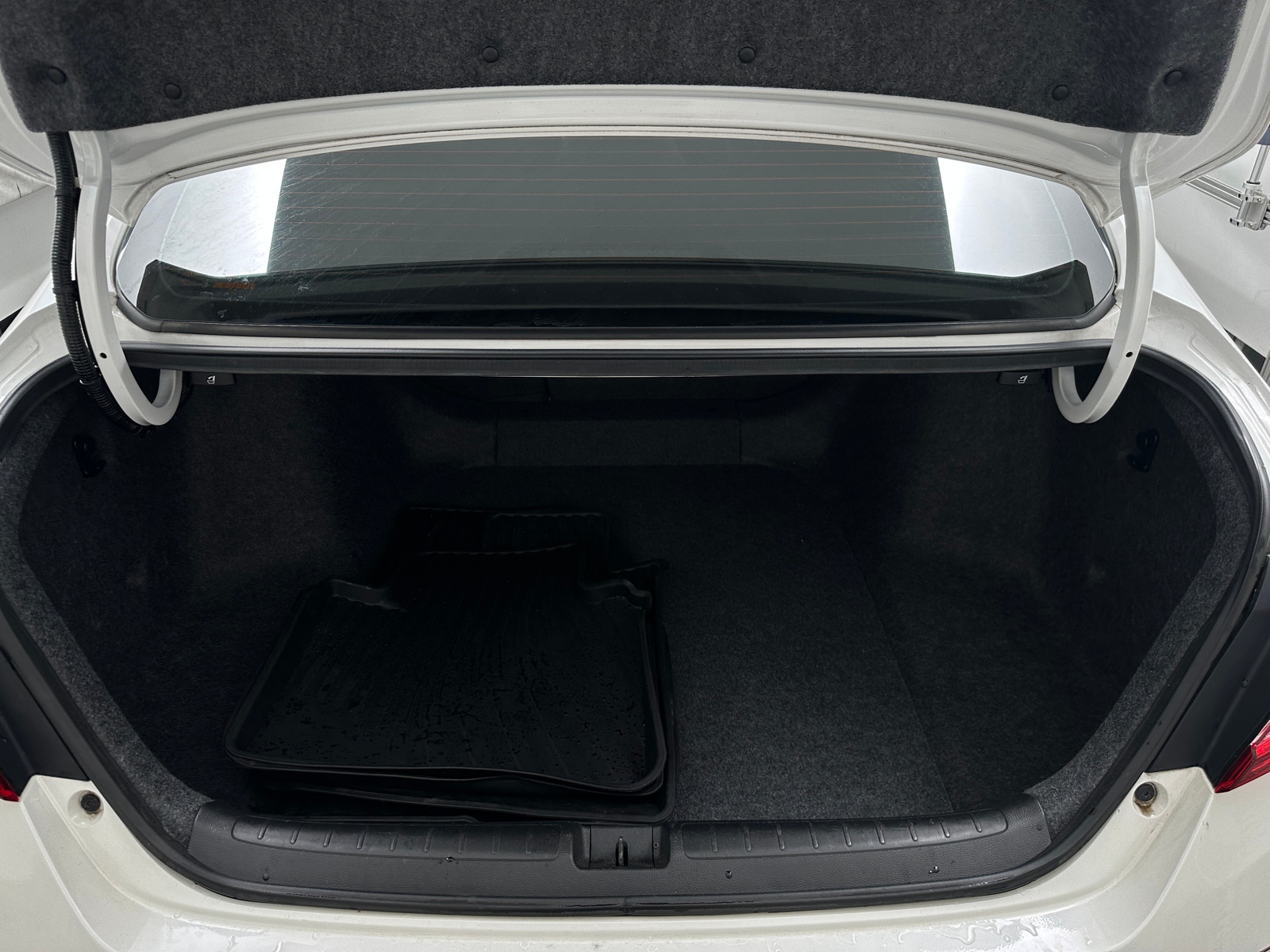 Thumbnail: 2018 Honda Accord - 6