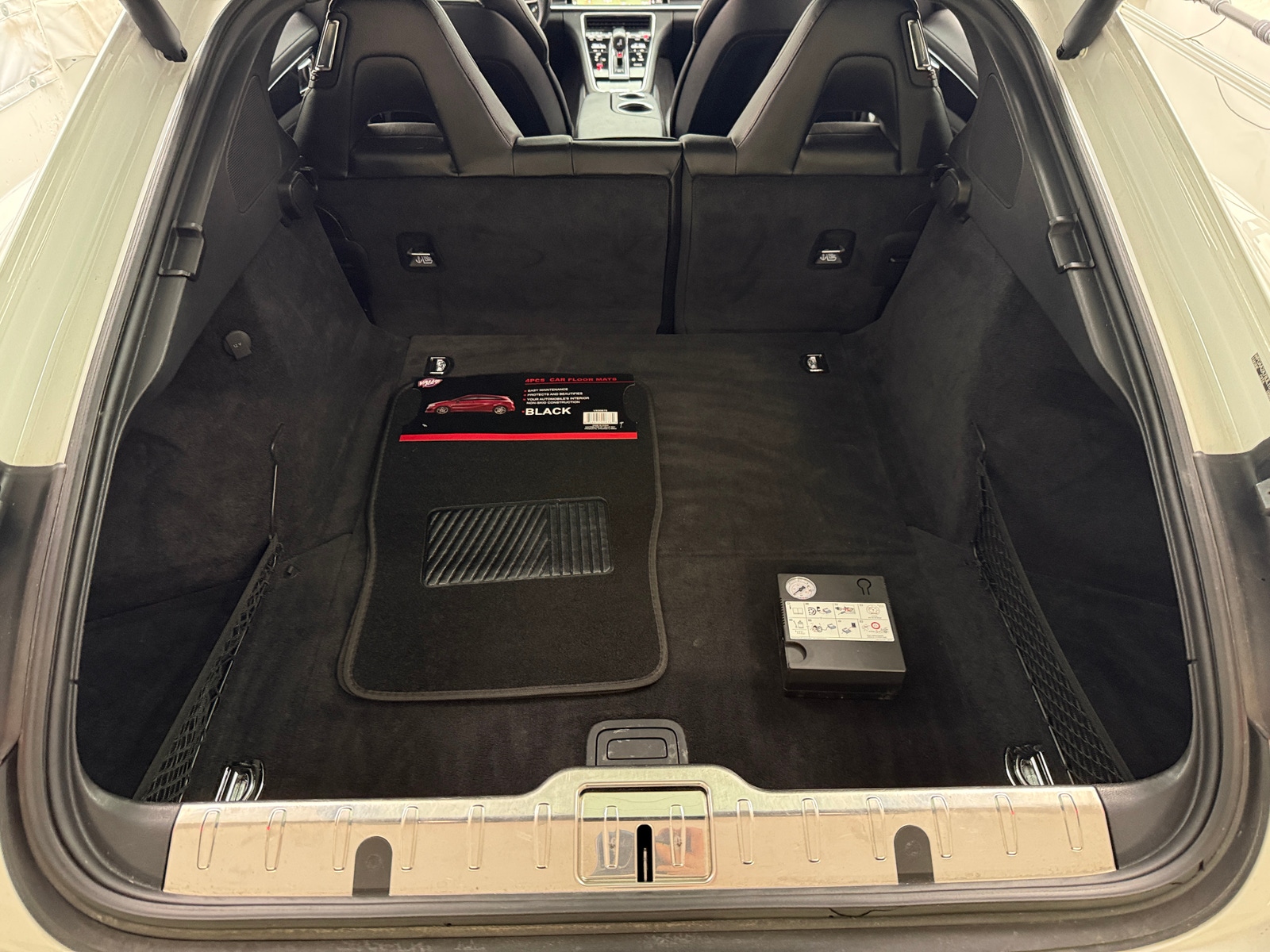 Thumbnail: 2018 Porsche Panamera - 6