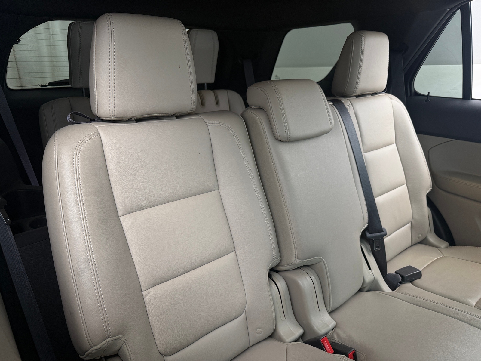 Thumbnail: 2015 Ford Explorer - 5