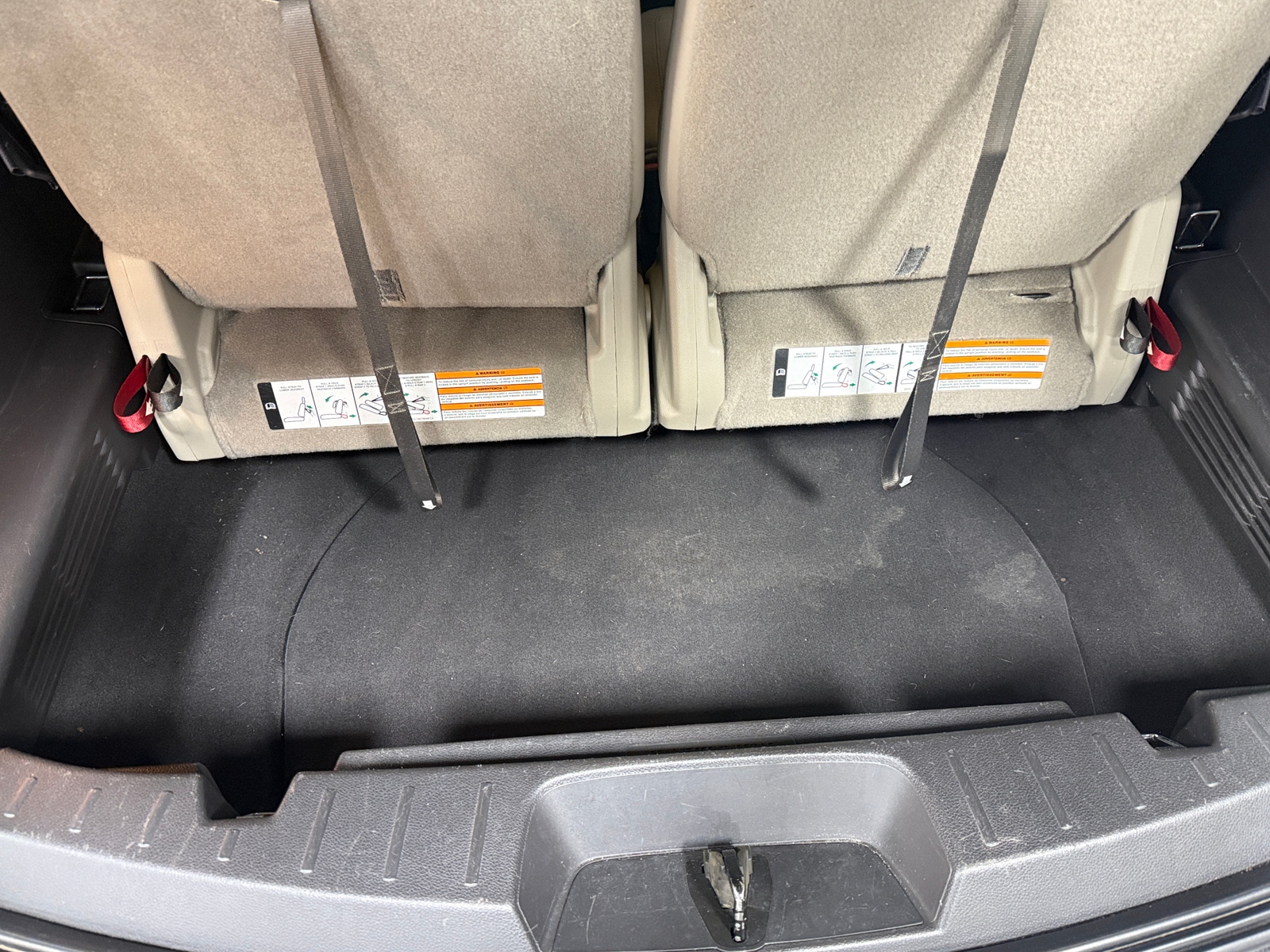 Thumbnail: 2015 Ford Explorer - 6