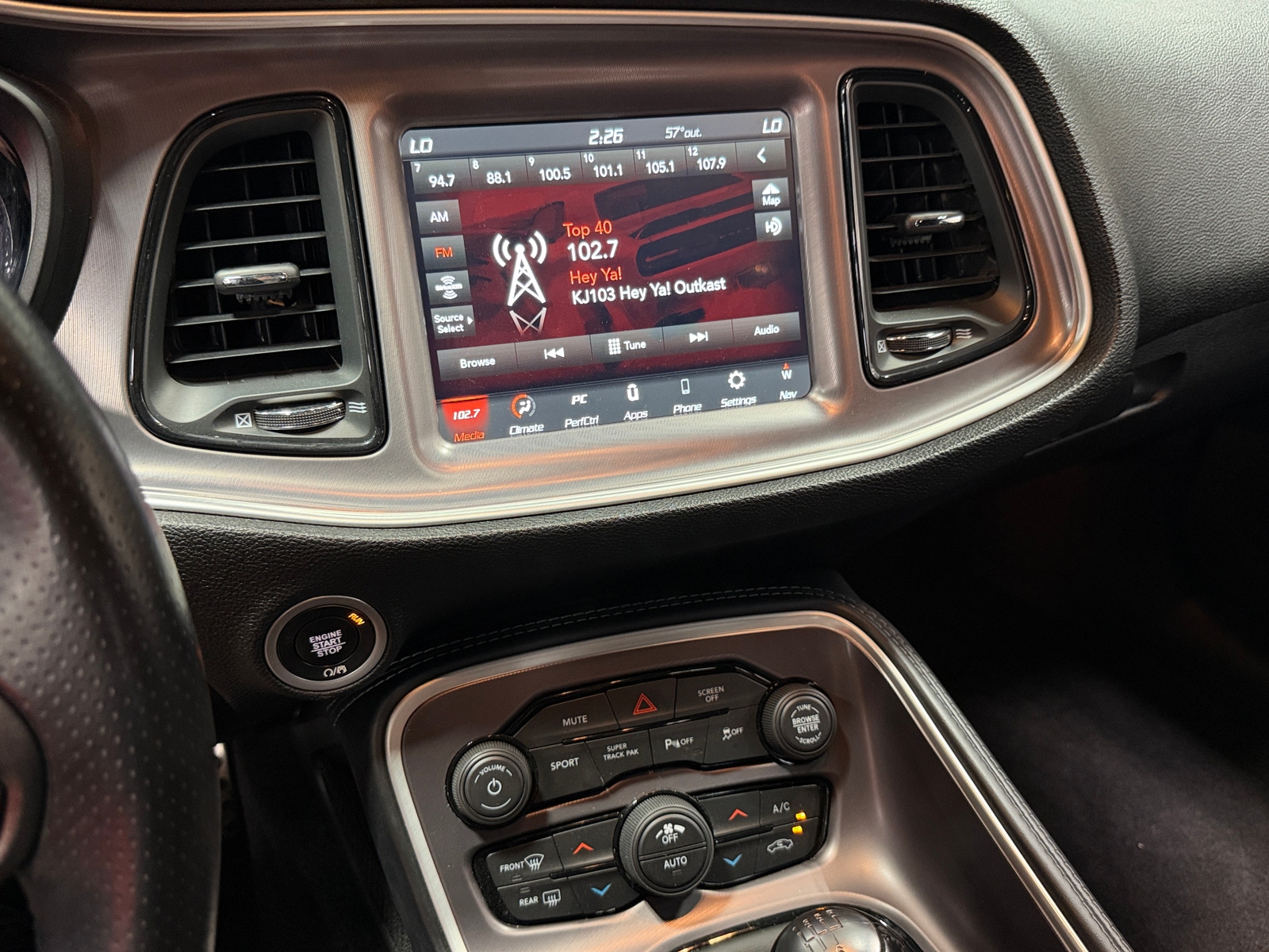 Thumbnail: 2021 Dodge Challenger - 3