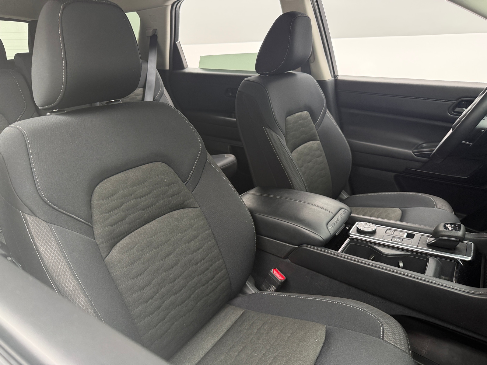 Thumbnail: 2025 Nissan Pathfinder - 2