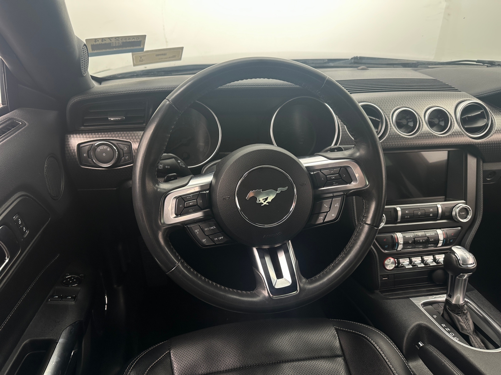 Thumbnail: 2022 Ford Mustang - 2