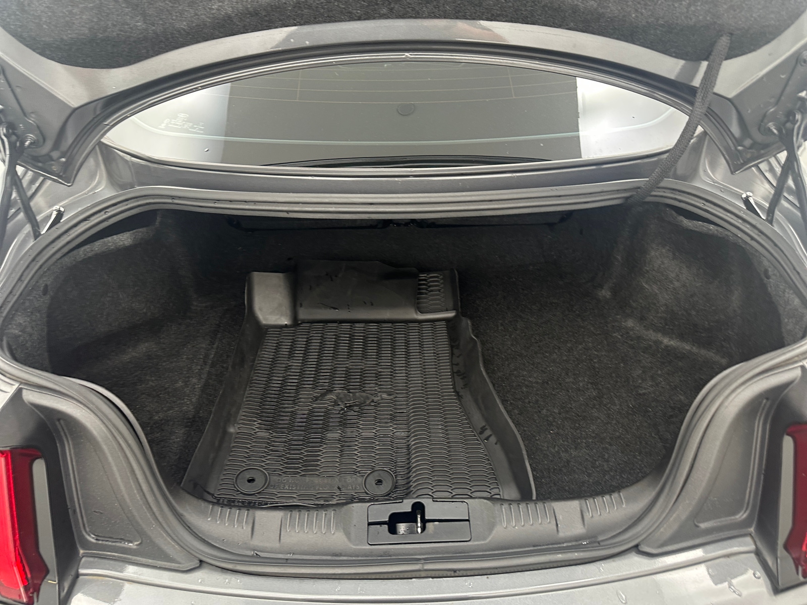 Thumbnail: 2022 Ford Mustang - 3