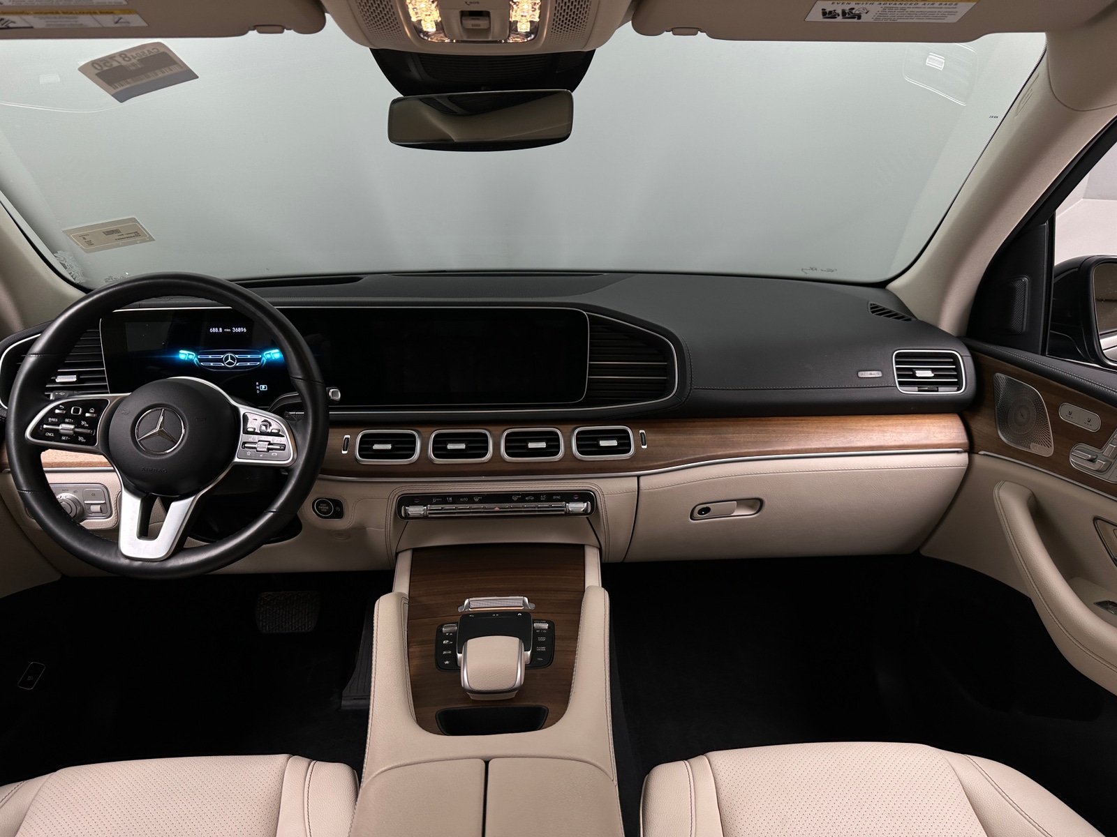 Thumbnail: 2023 Mercedes-Benz GLE - 2