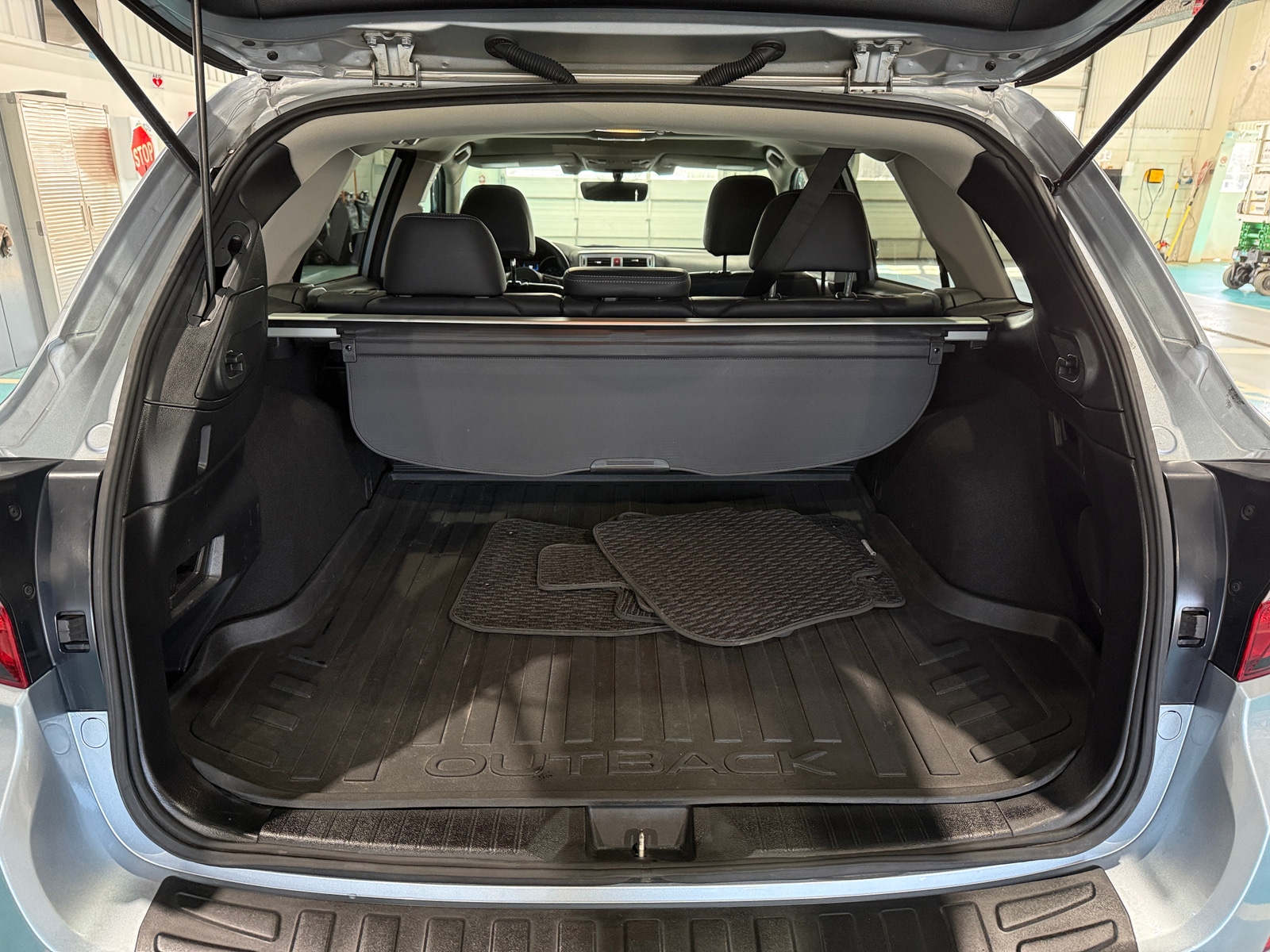 Thumbnail: 2017 Subaru Outback - 6