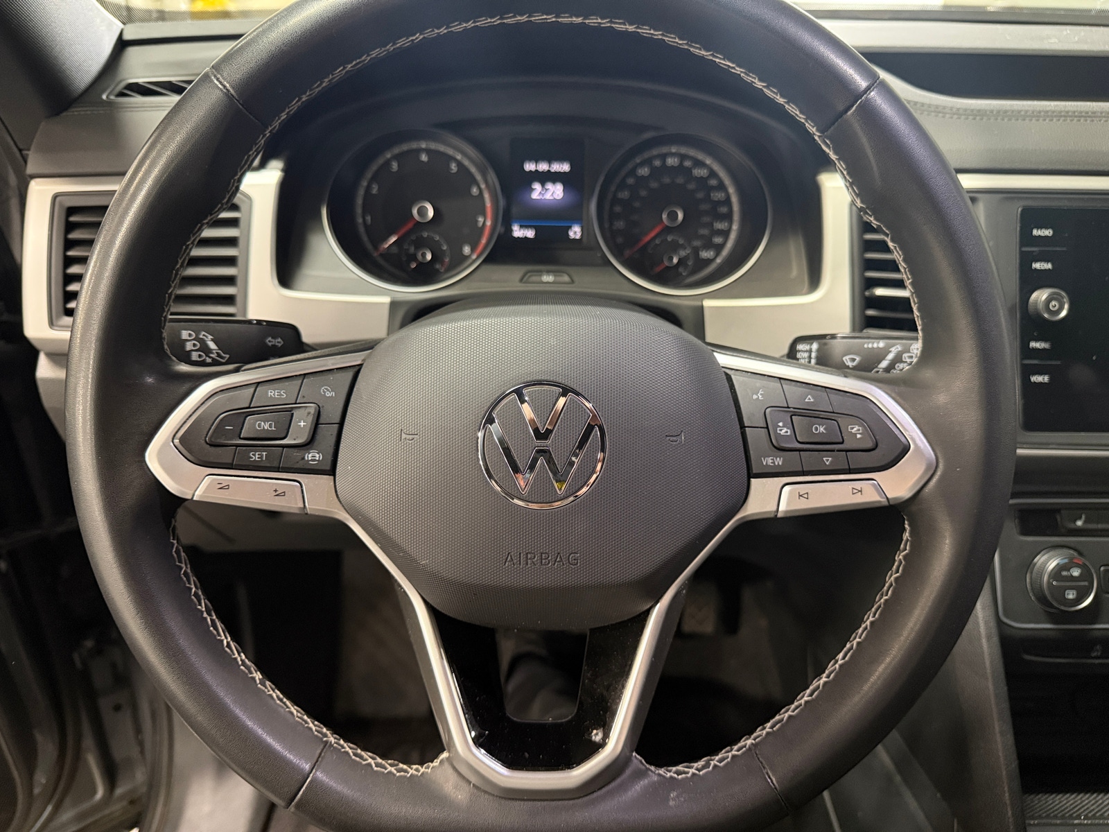 Thumbnail: 2021 Volkswagen Atlas - 4