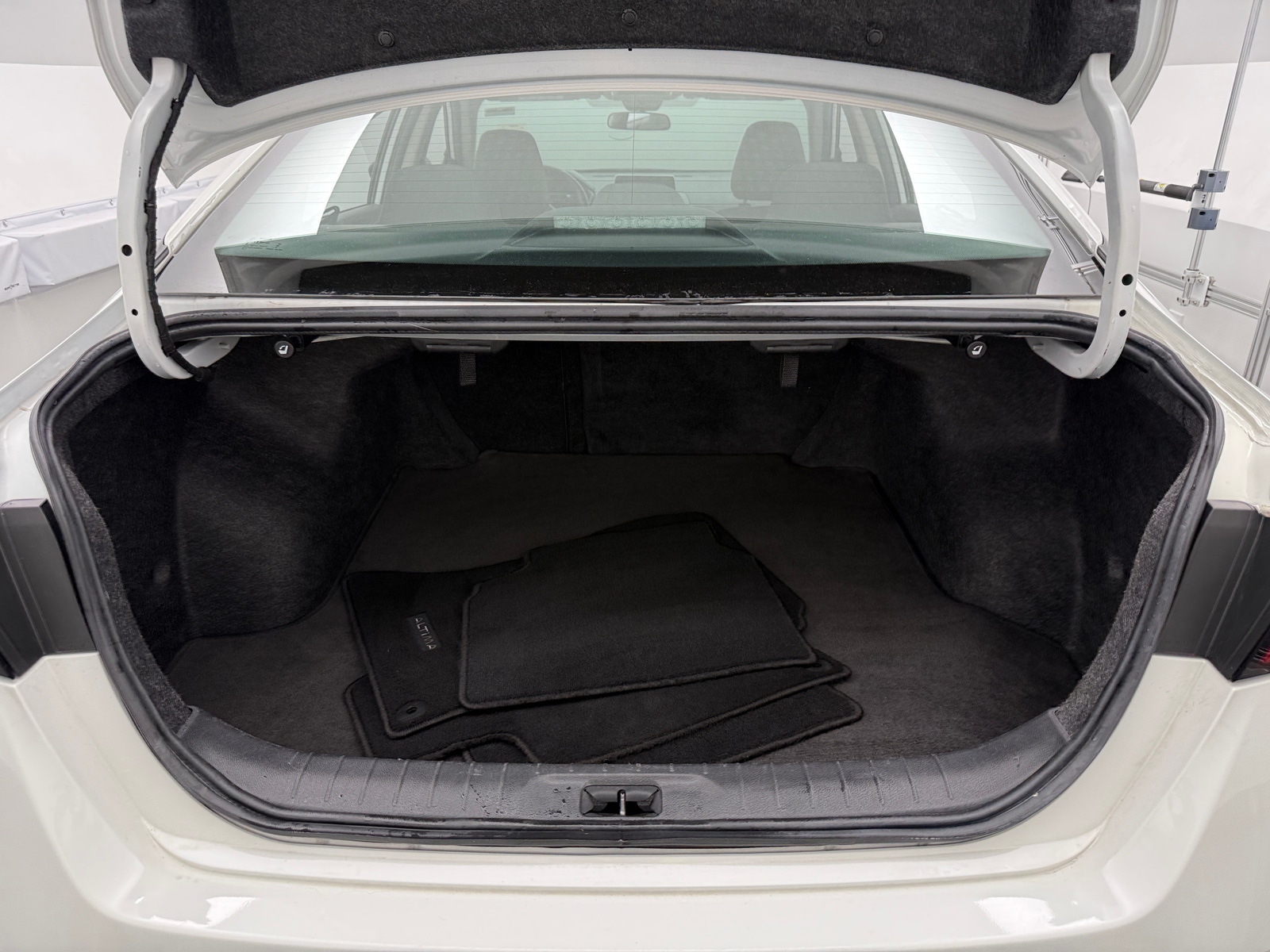 Thumbnail: 2025 Nissan Altima - 7