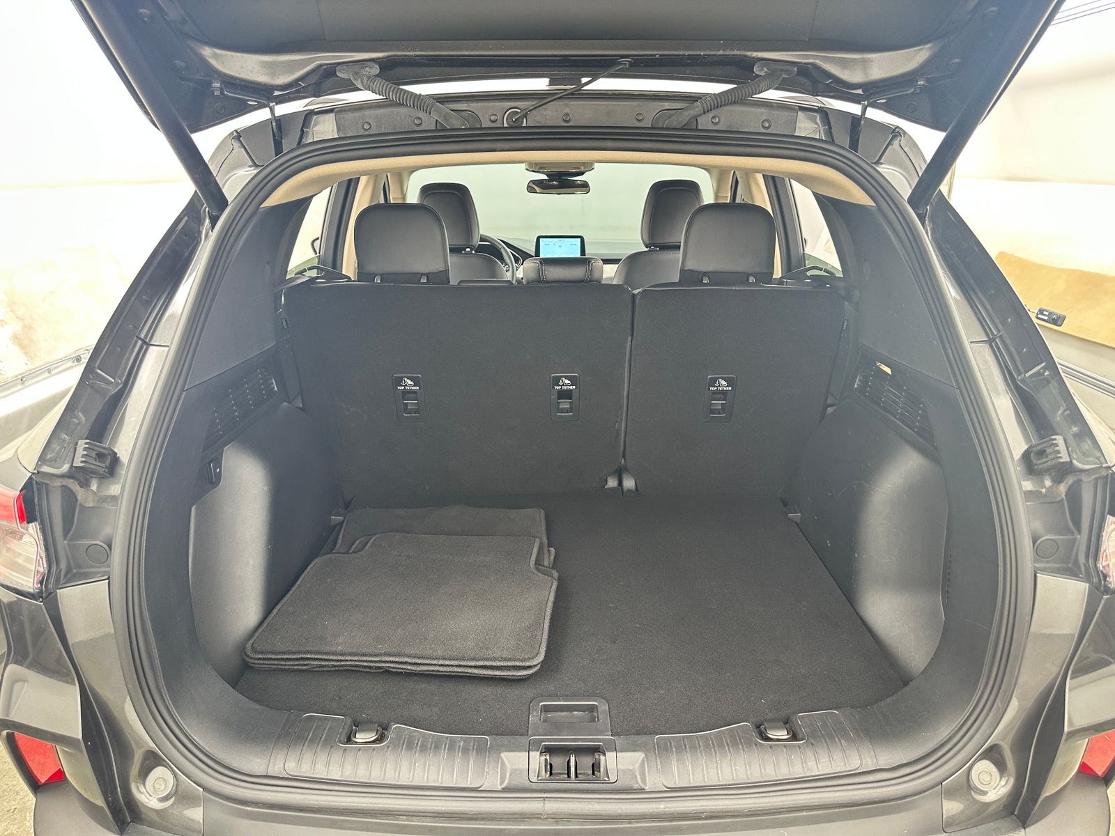 Thumbnail: 2020 Ford Escape - 6