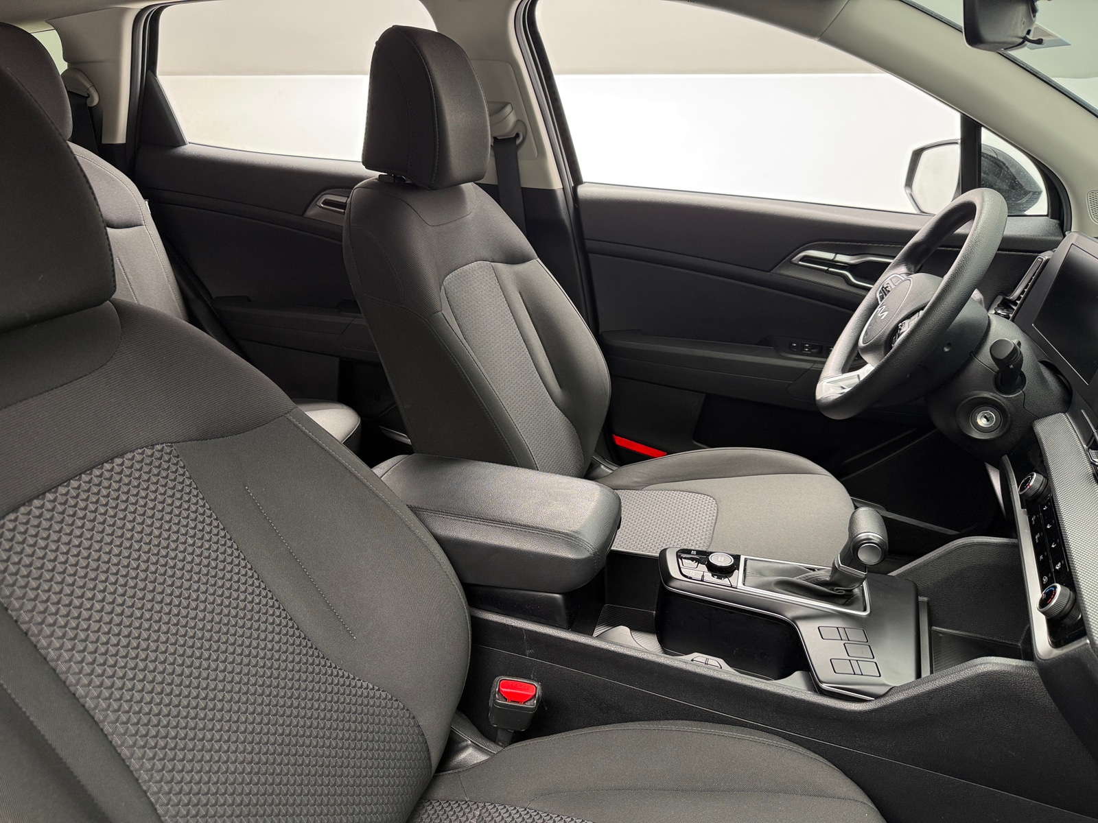 Thumbnail: 2025 Kia Sportage - 2