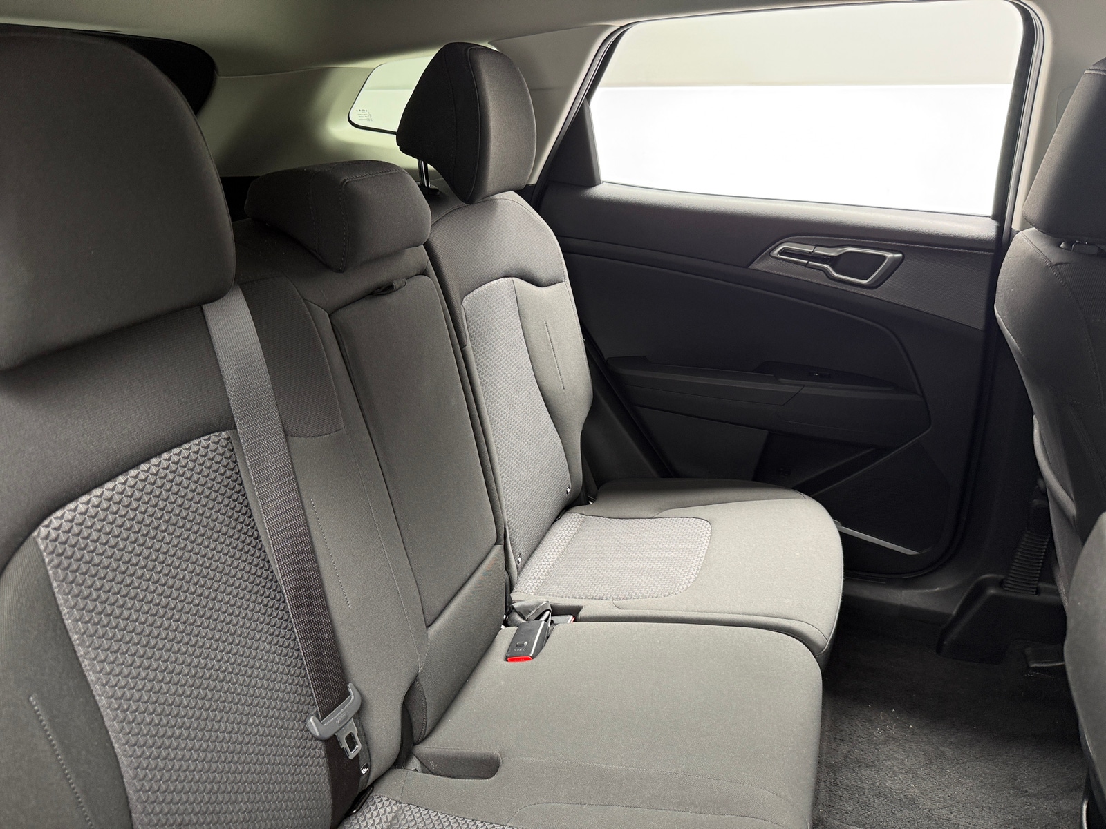 Thumbnail: 2025 Kia Sportage - 6