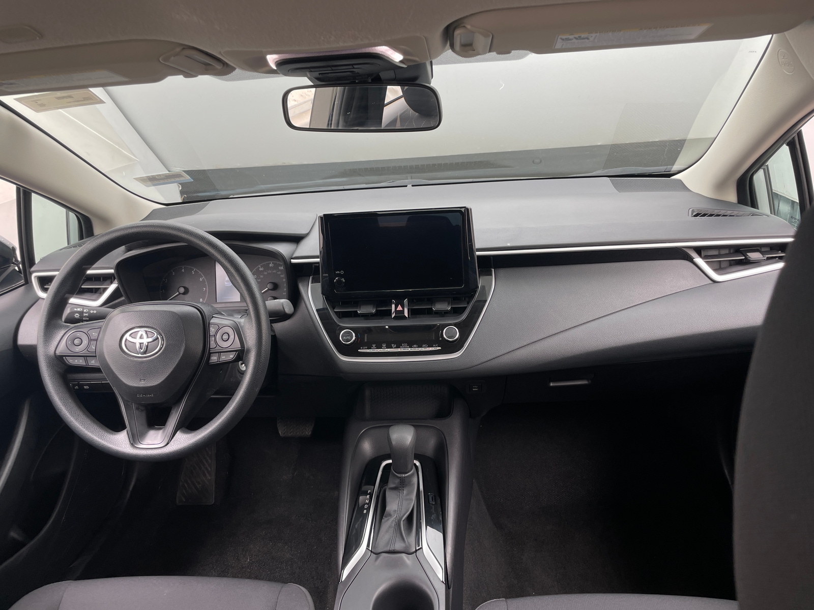 Thumbnail: 2025 Toyota Corolla - 3