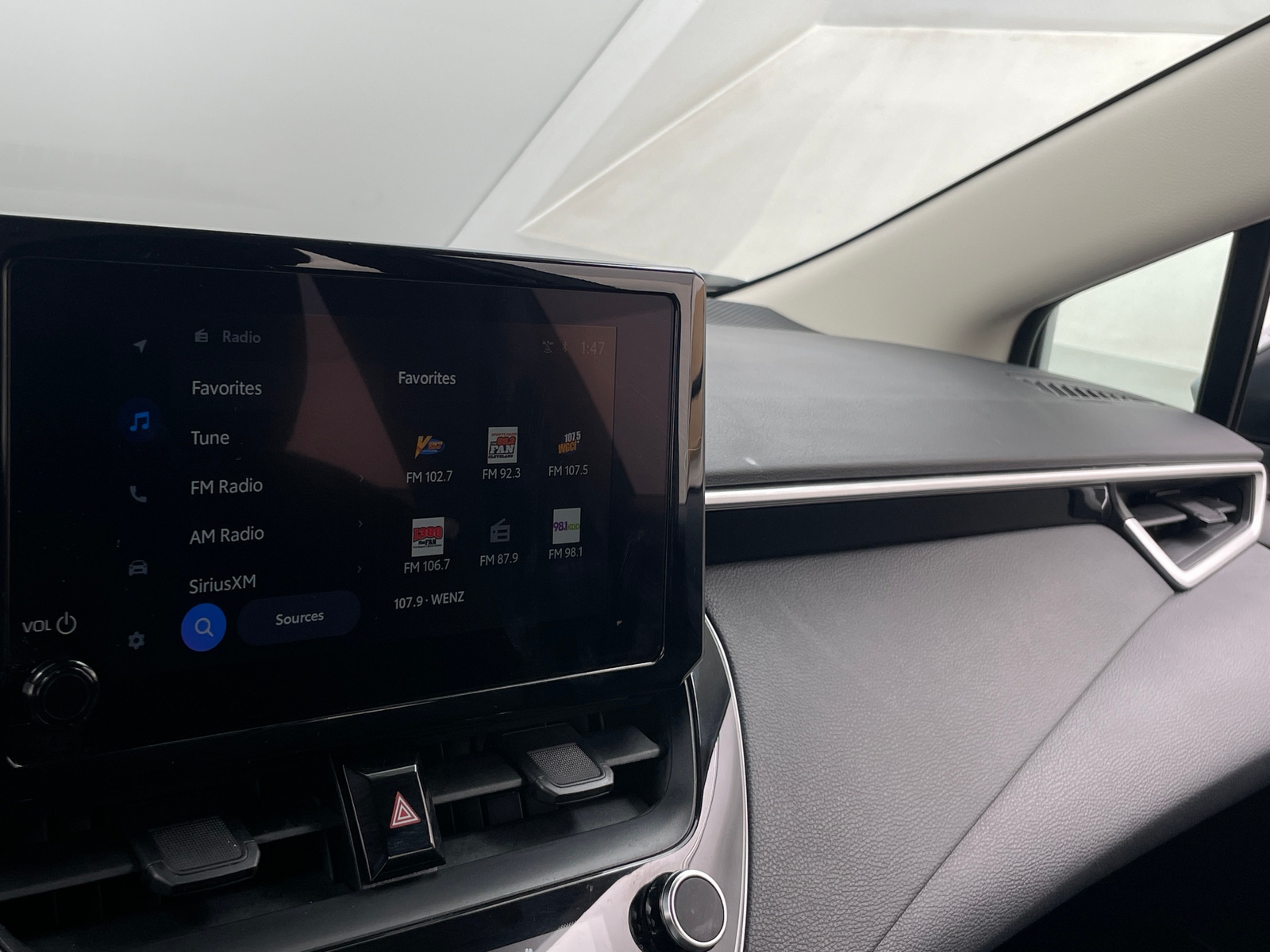 Thumbnail: 2025 Toyota Corolla - 4