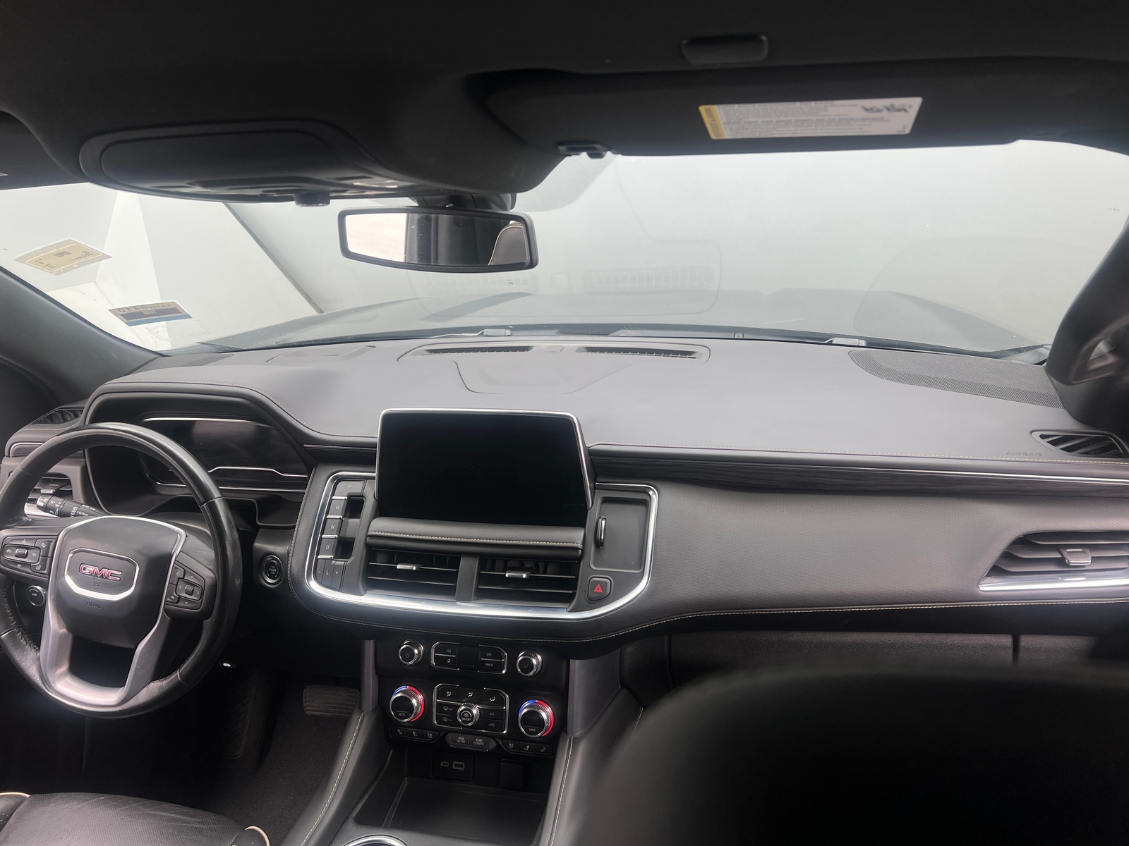 Thumbnail: 2022 GMC Yukon XL - 2