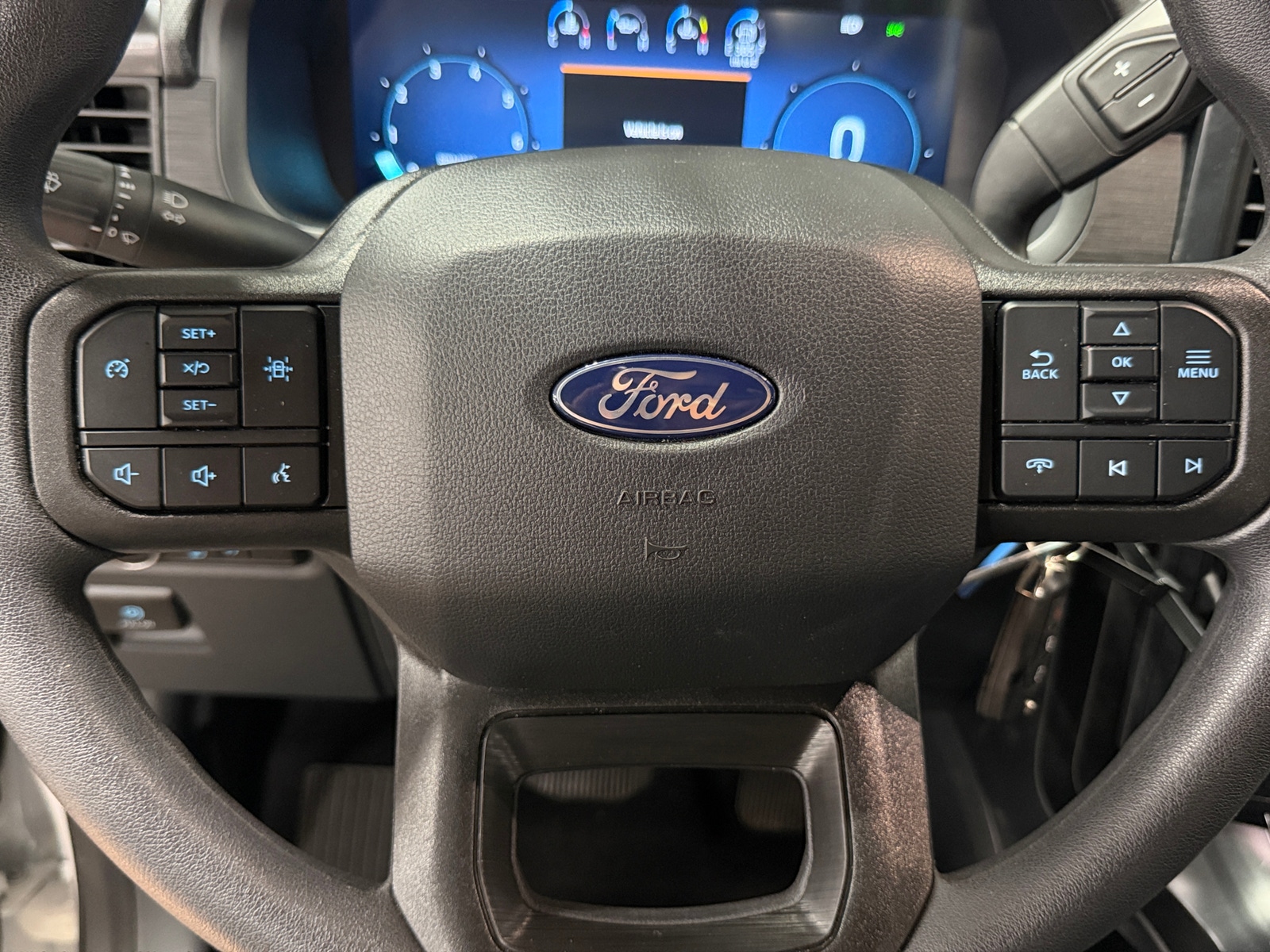 Thumbnail: 2025 Ford Econoline - 5