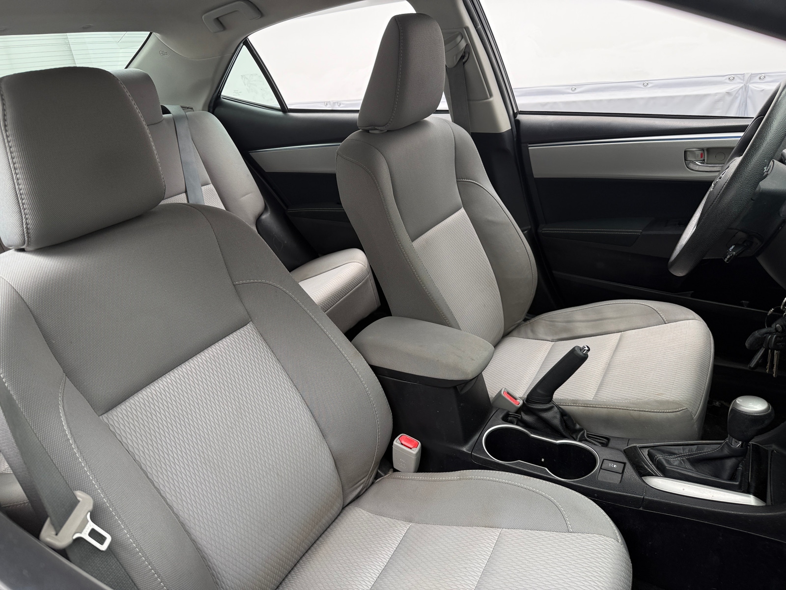 Thumbnail: 2015 Toyota Corolla - 2