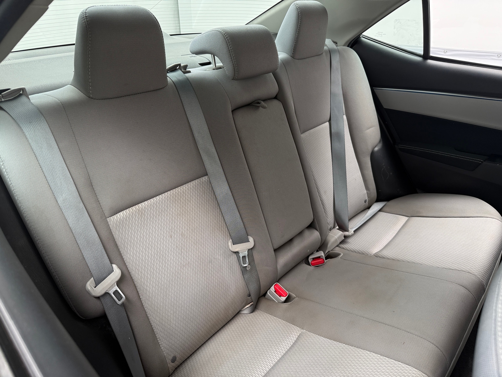 Thumbnail: 2015 Toyota Corolla - 6