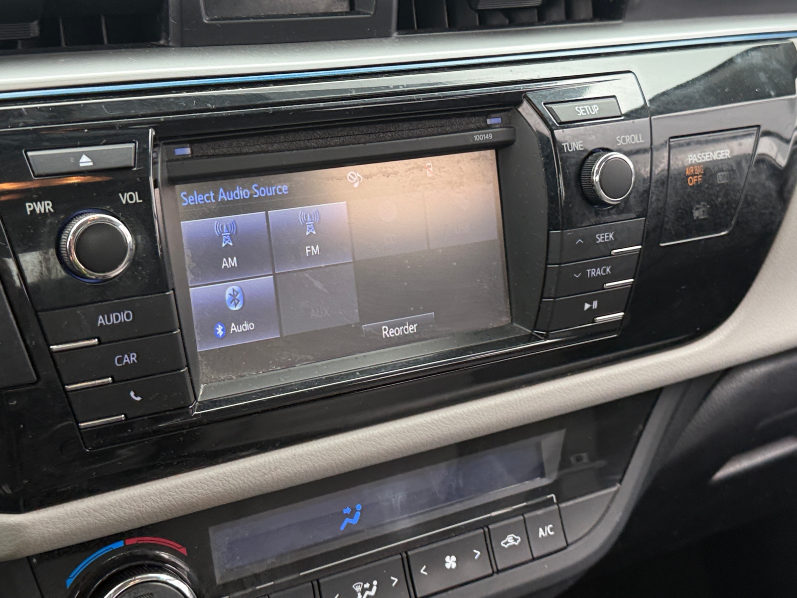 Thumbnail: 2015 Toyota Corolla - 4