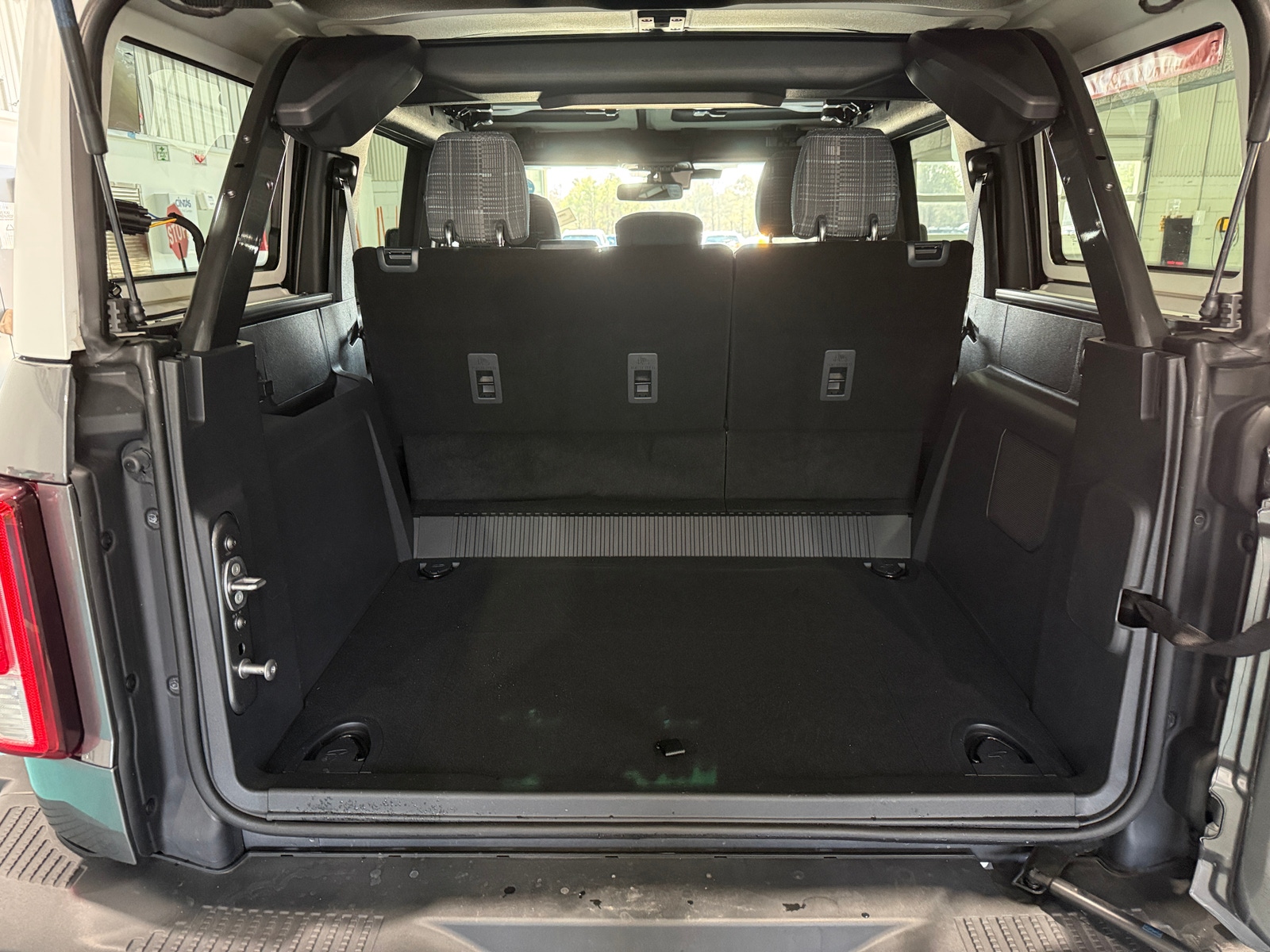 Thumbnail: 2025 Ford Bronco - 7