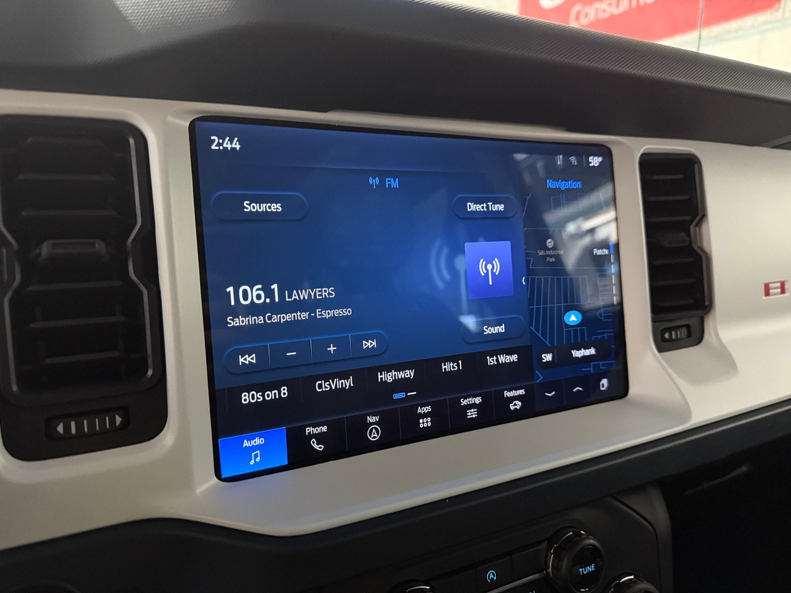 Thumbnail: 2025 Ford Bronco - 4