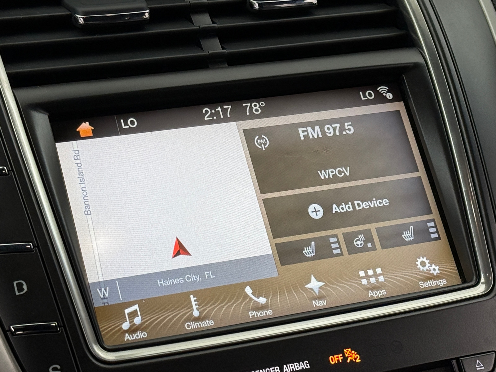 Thumbnail: 2017 Lincoln MKX - 3