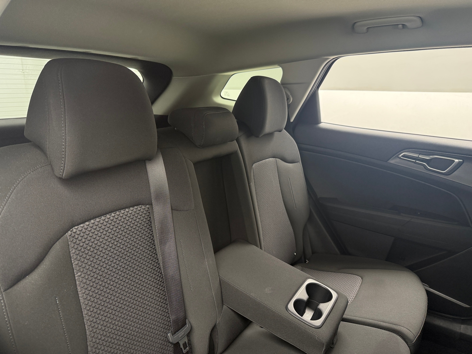 Thumbnail: 2025 Kia Sportage - 6
