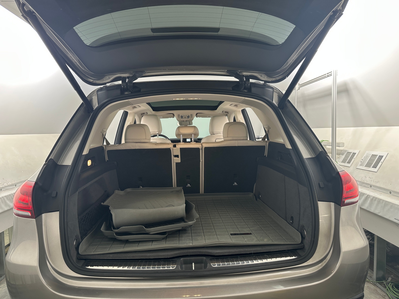 Thumbnail: 2020 Mercedes-Benz GLE - 6