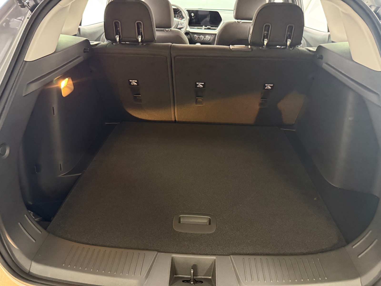 Thumbnail: 2025 Chevrolet Trax - 7