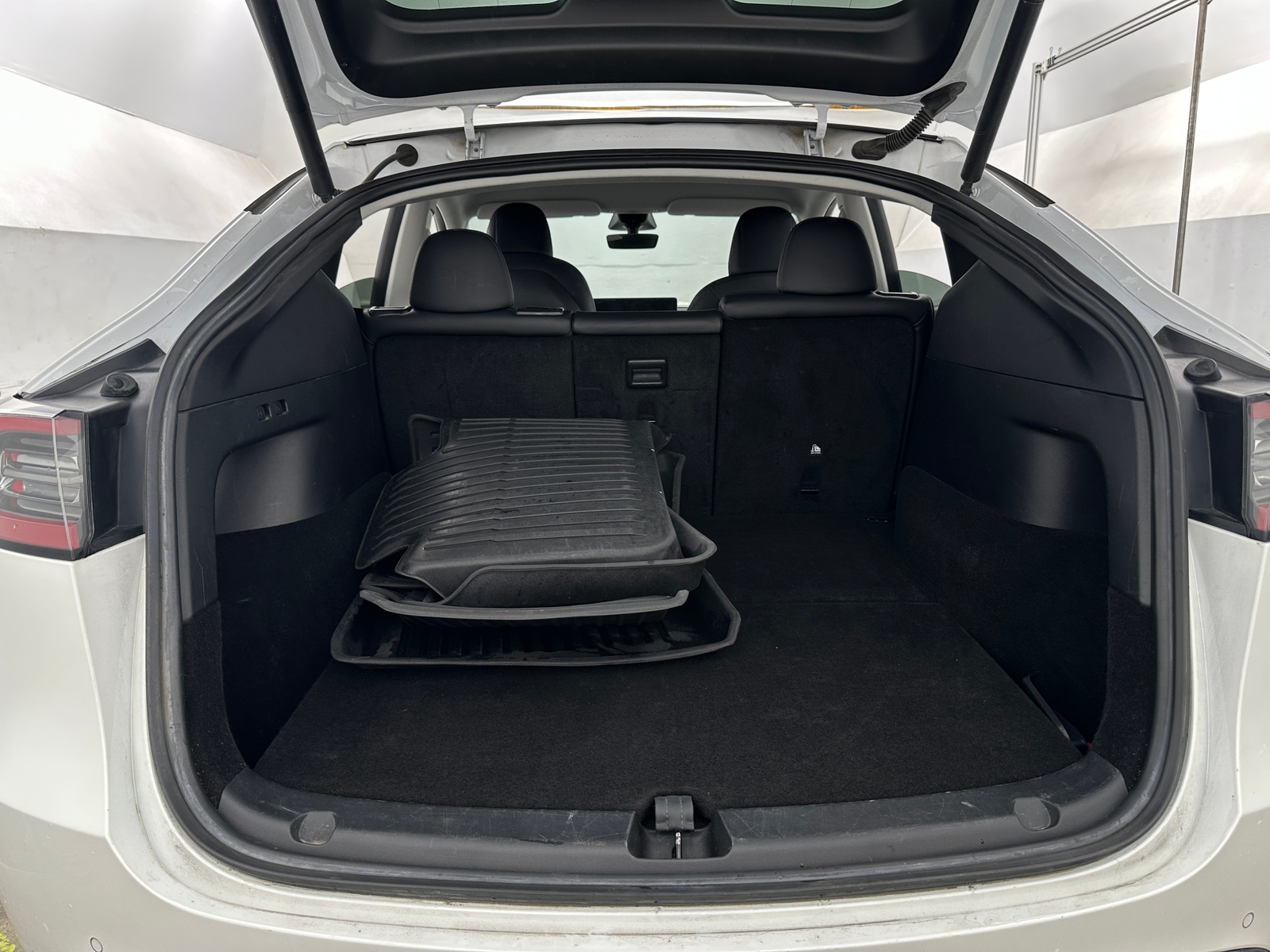 Thumbnail: 2022 Tesla Model Y - 6