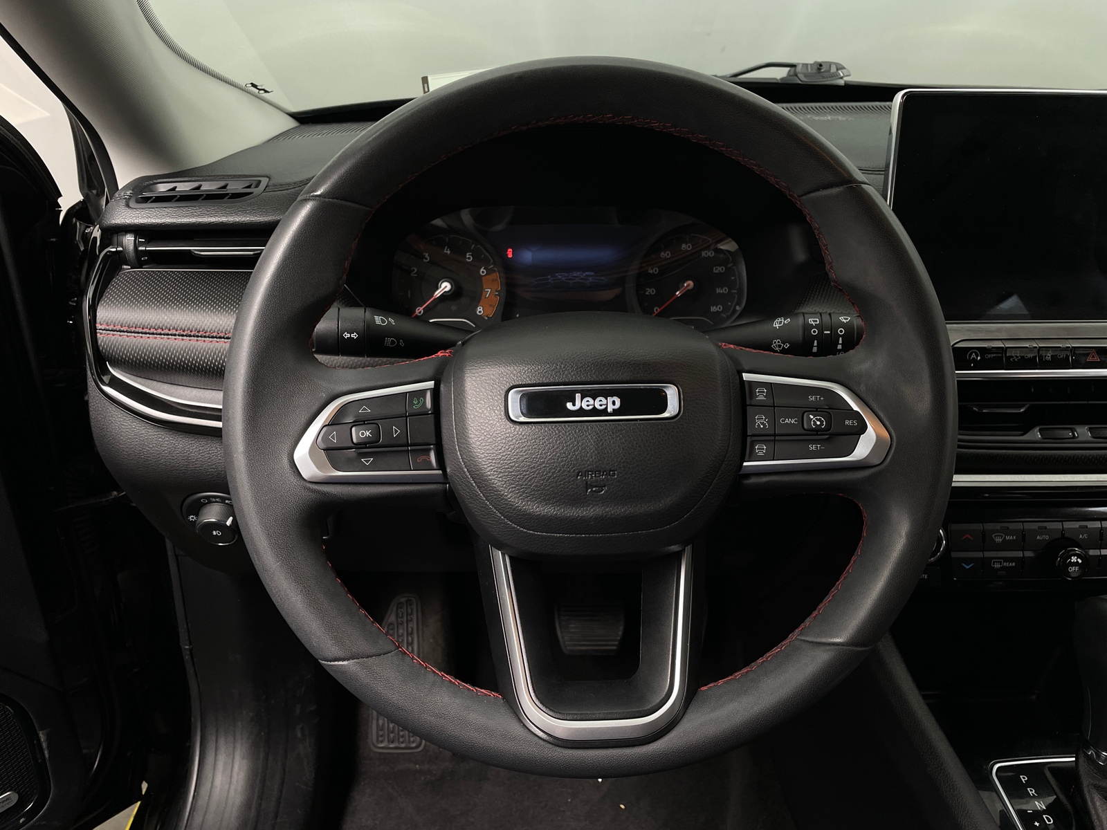 Thumbnail: 2022 Jeep Compass - 4