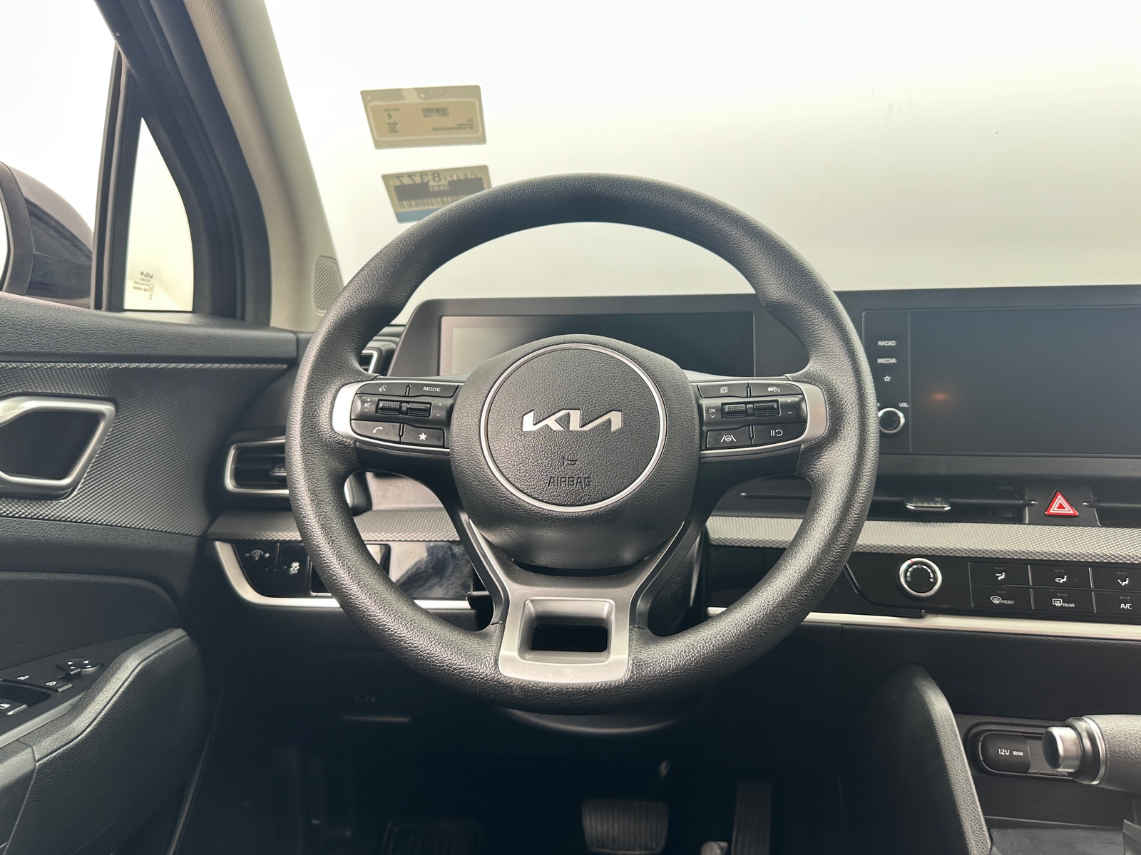 Thumbnail: 2025 Kia Sportage - 5