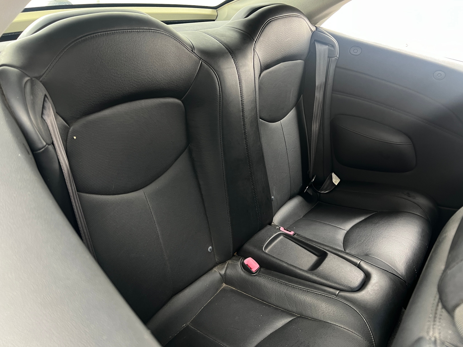 Thumbnail: 2011 INFINITI G37 - 5