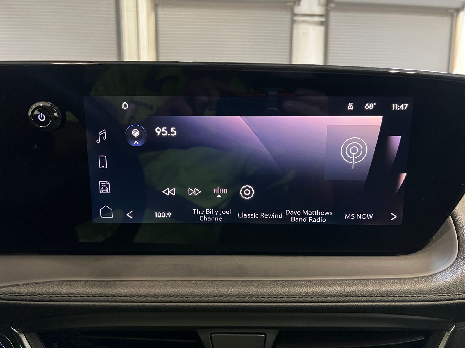 Thumbnail: 2025 Buick Encore GX - 3