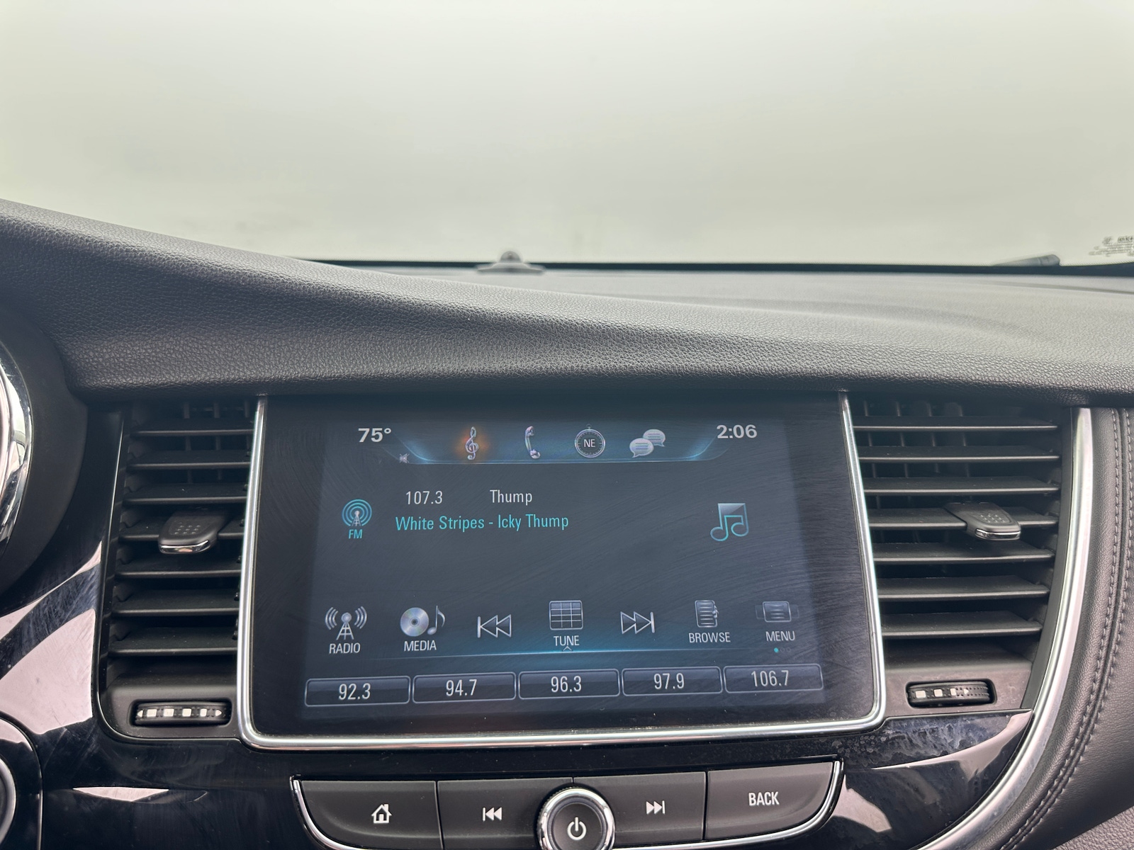 Thumbnail: 2017 Buick Encore - 3