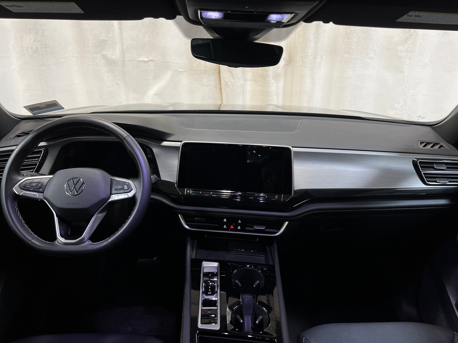 Thumbnail: 2025 Volkswagen Atlas - 2