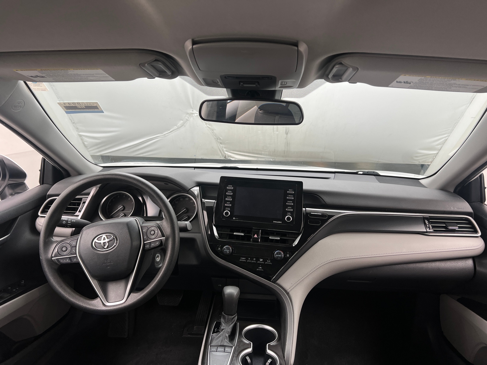 Thumbnail: 2022 Toyota Camry - 3