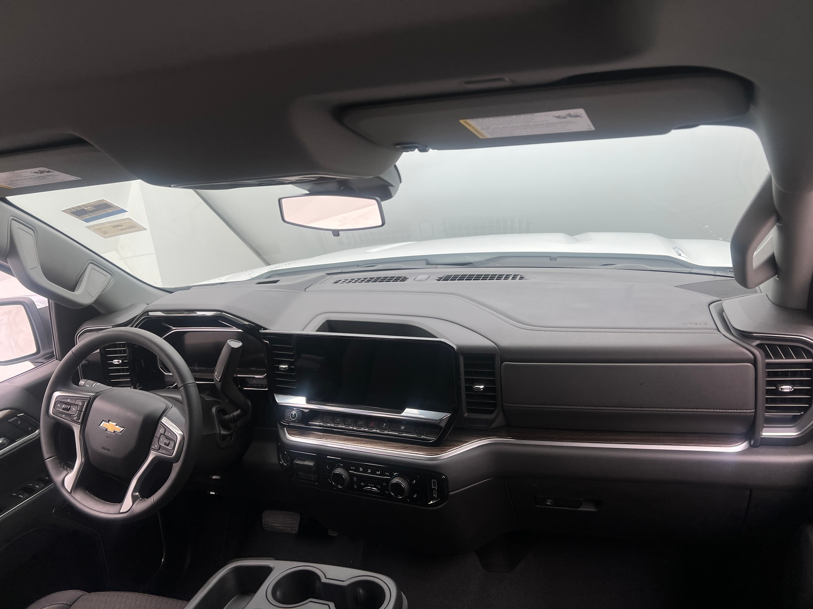 Thumbnail: 2026 Chevrolet Silverado 1500 - 3