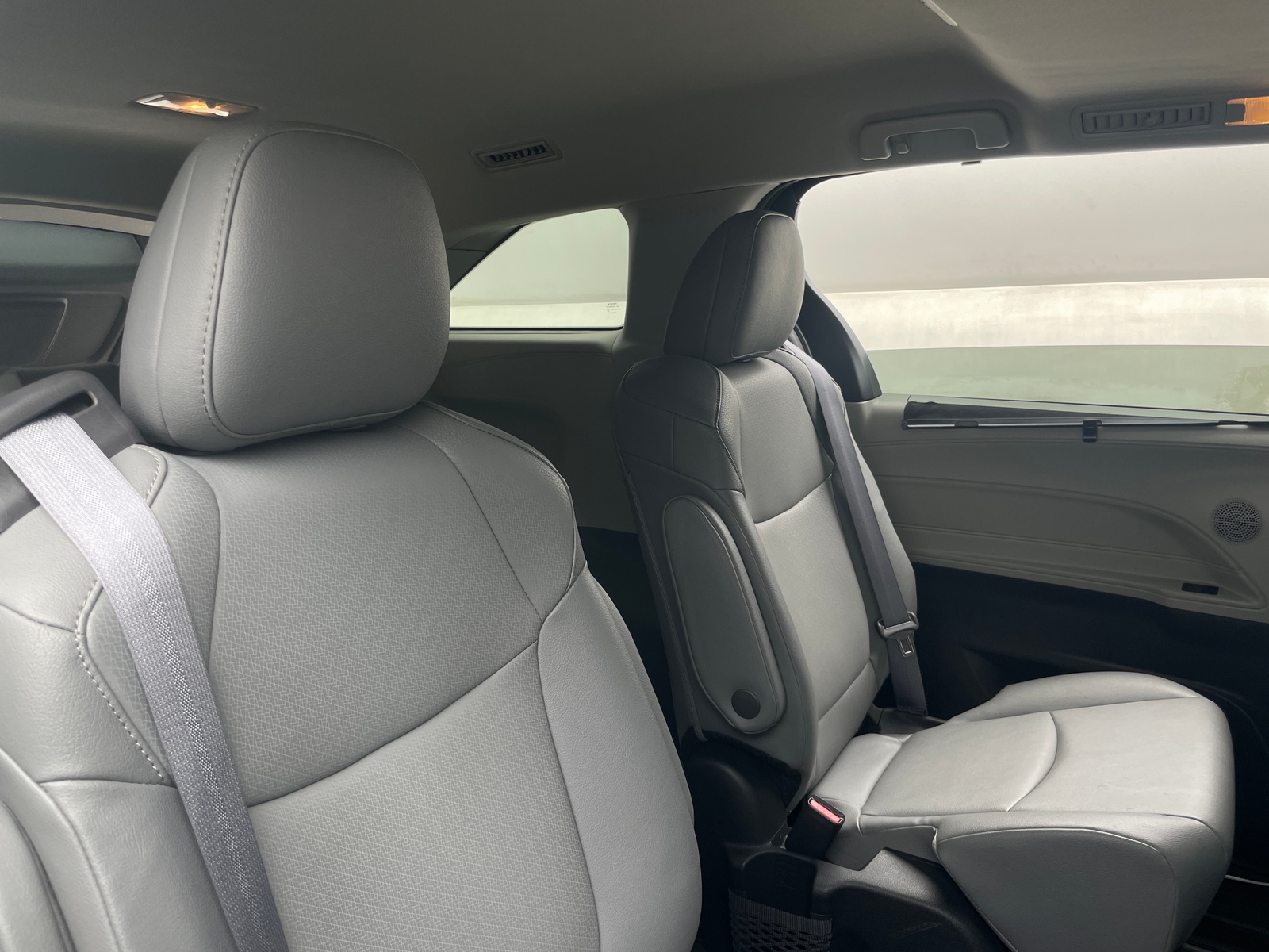 Thumbnail: 2023 Toyota Sienna - 5