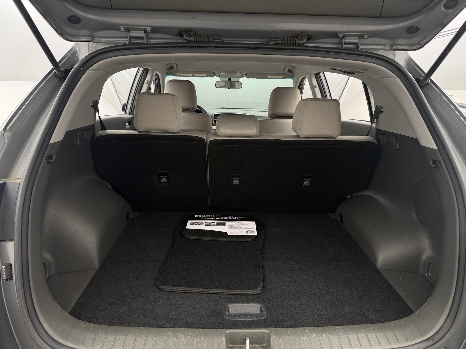 Thumbnail: 2017 Kia Sportage - 7