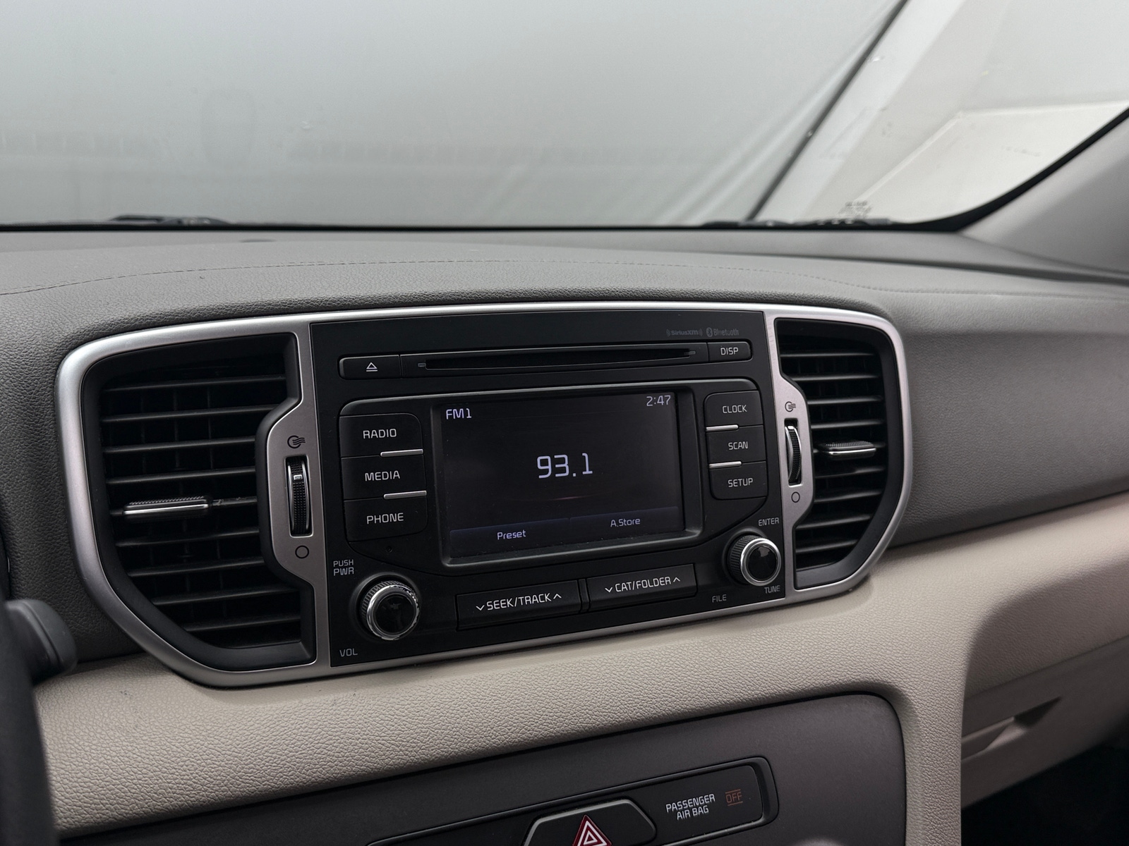 Thumbnail: 2017 Kia Sportage - 4