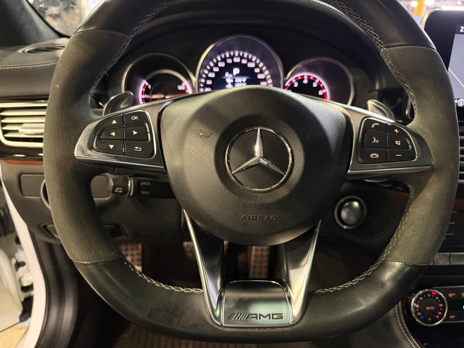 Thumbnail: 2016 Mercedes-Benz CLS - 5