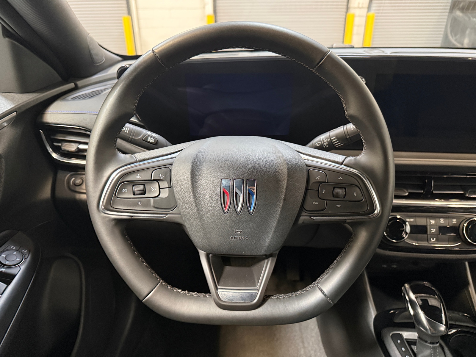 Thumbnail: 2025 Buick Envista - 4