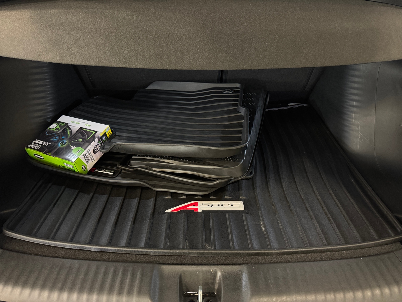 Thumbnail: 2025 Acura ADX - 6