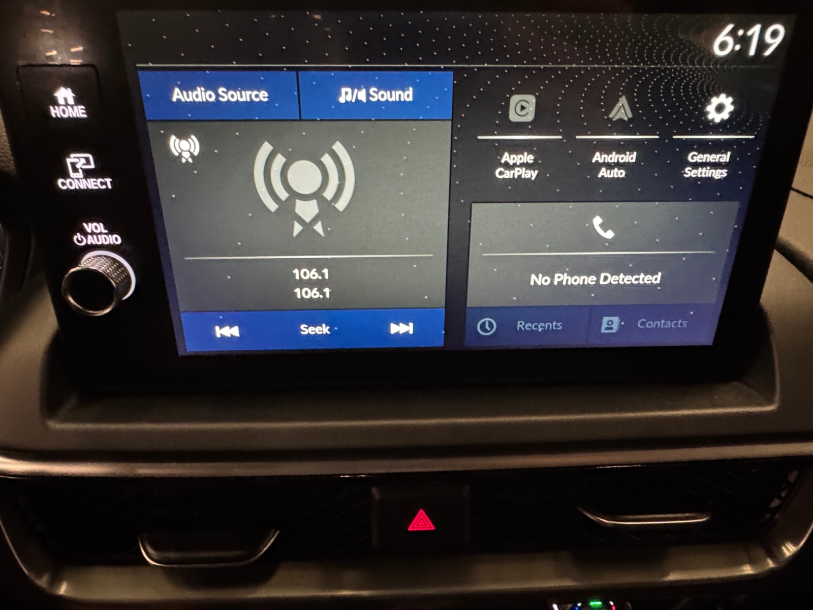 Thumbnail: 2025 Acura ADX - 3